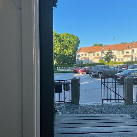 Appartement Lagenhet I Norrtälje Extérieur photo