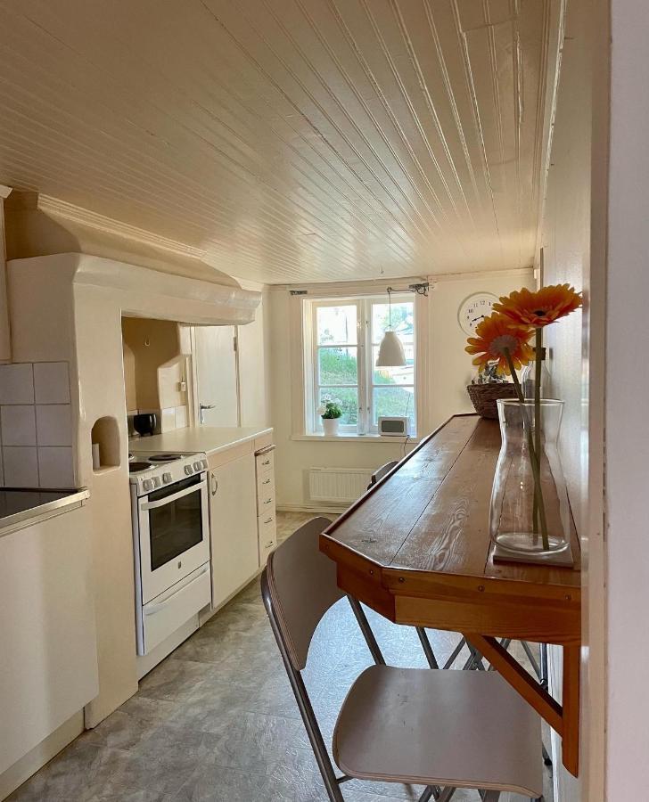 Appartement Lagenhet I Norrtälje Extérieur photo