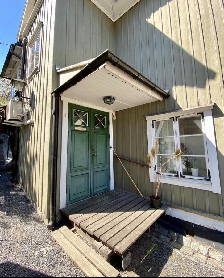 Appartement Lagenhet I Norrtälje Extérieur photo