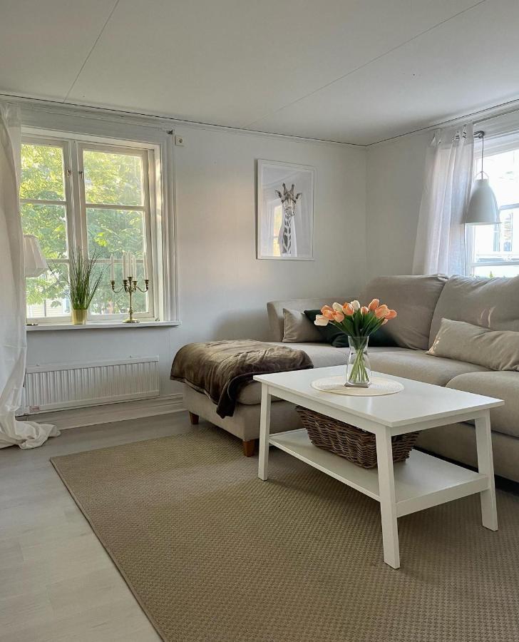 Appartement Lagenhet I Norrtälje Extérieur photo